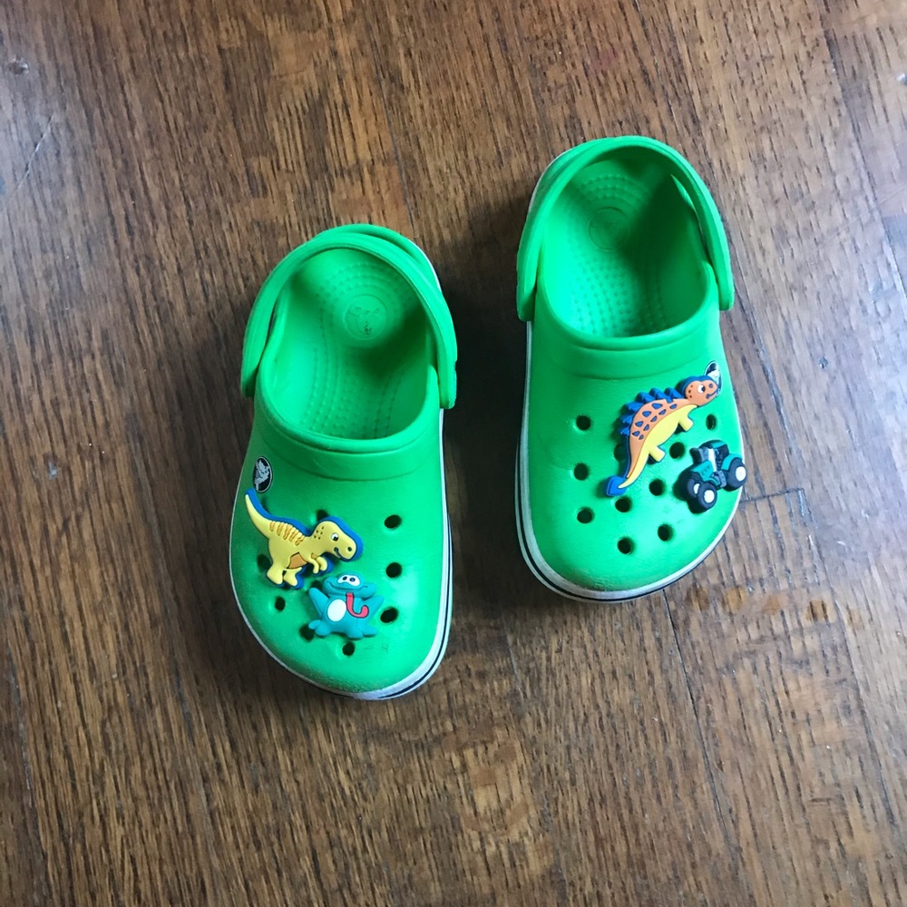 Crocs with jibbitz
